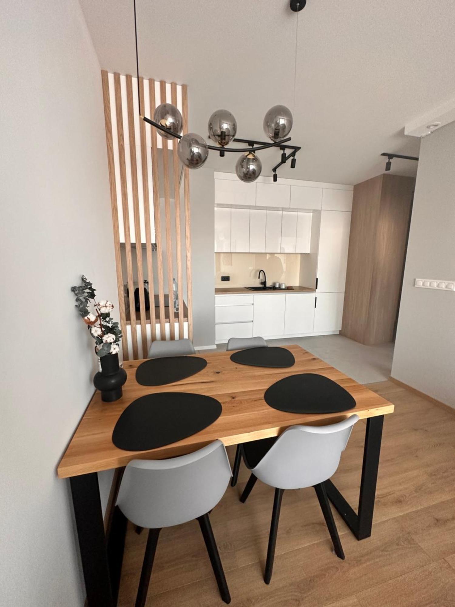 Trzy Wieze, Free Parking, Self Check-in, Apartment Katowice