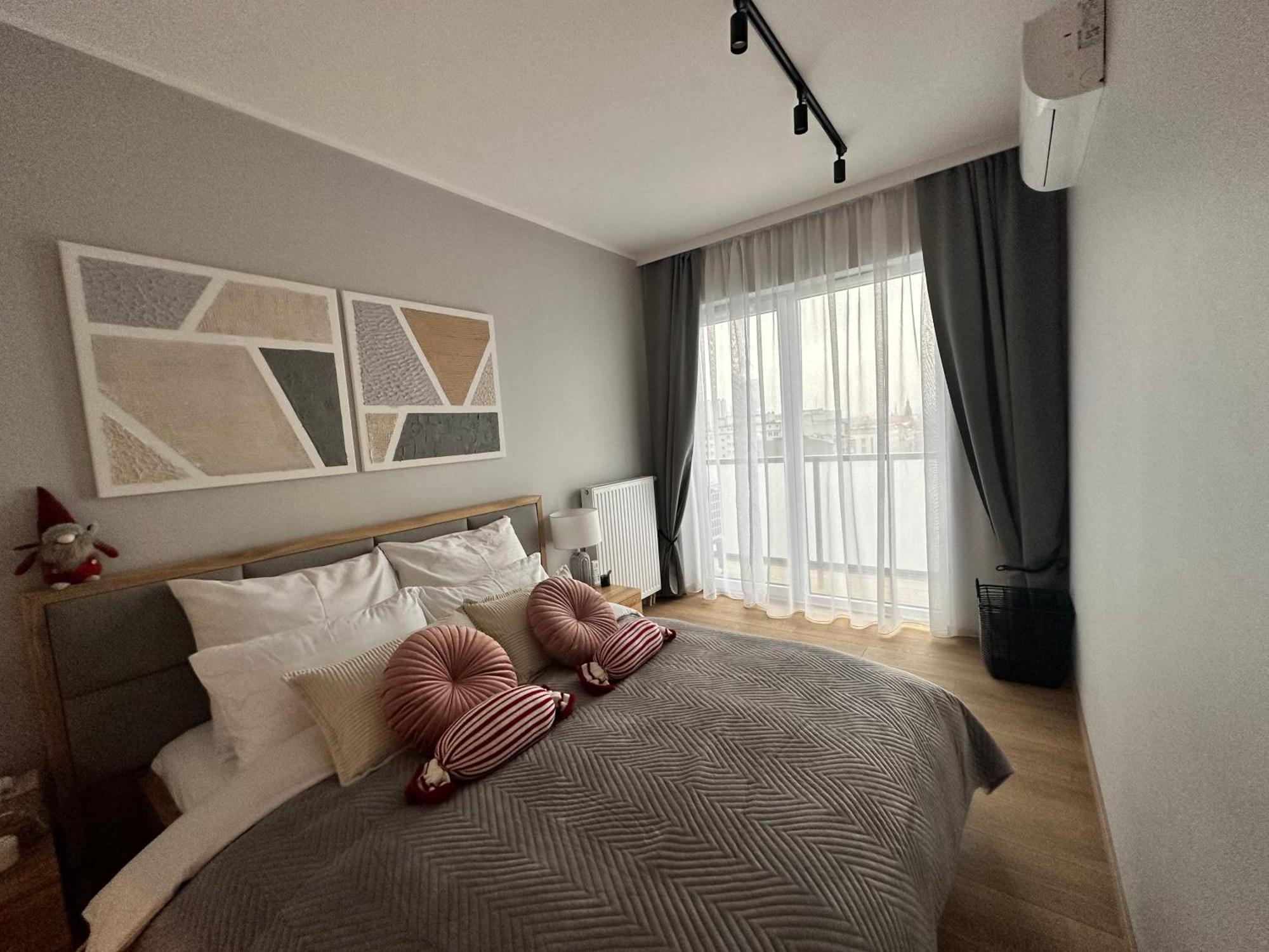 Trzy Wieze, Free Parking, Self Check-in, * Katowice